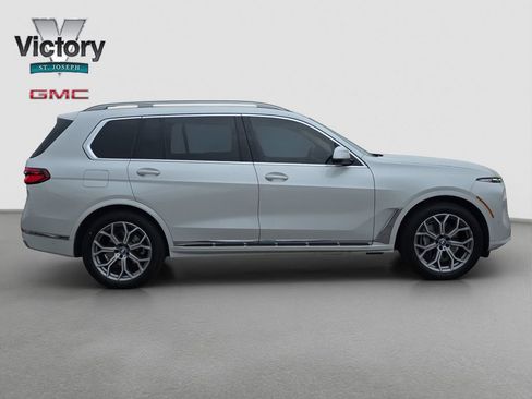 Used 2023 BMW X7 xDrive40i AWD/4WD image 19