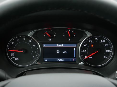 Used 2024 GMC Terrain SLT image 21