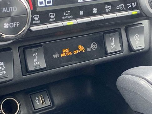 Used 2023 Toyota RAV4 XLE image 26