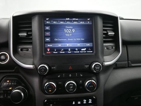 Used 2020 RAM 1500 Big Horn AWD/4WD image 12