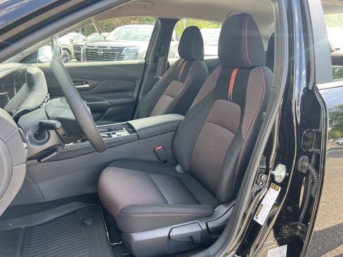 New 2026 Nissan Sentra SR w/ Floor Mat Package FWD image 16