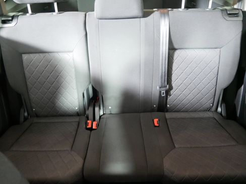 Used 2018 Volkswagen Atlas Launch Edition image 13