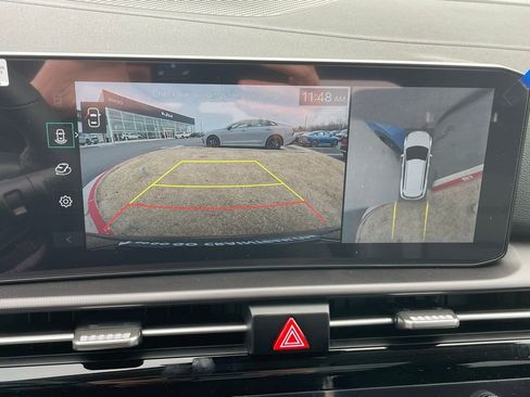 New 2026 Kia Sportage SX image 16