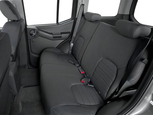 Used 2013 Nissan Xterra S image 9