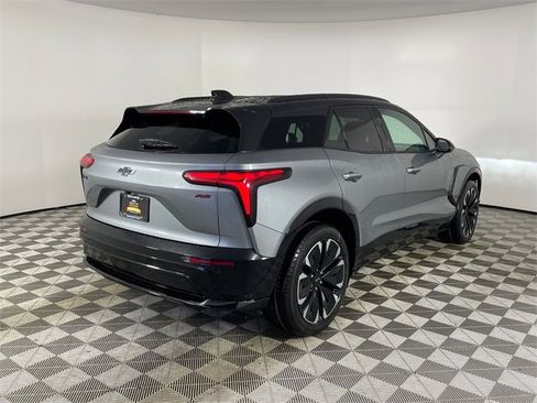 New 2026 Chevrolet Blazer EV RS image 20