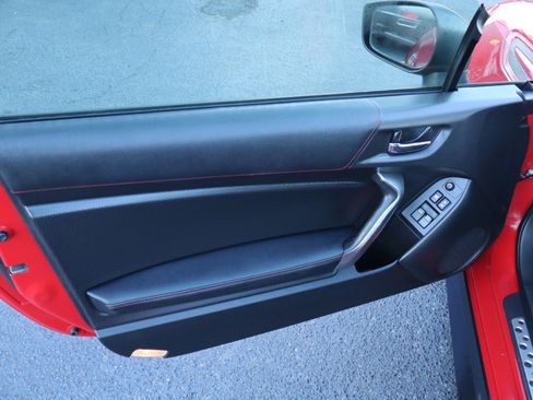 Used 2015 Subaru BRZ Limited image 12