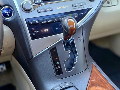 Used 2013 Lexus RX 450h AWD w/ Navigation Pkg image 23
