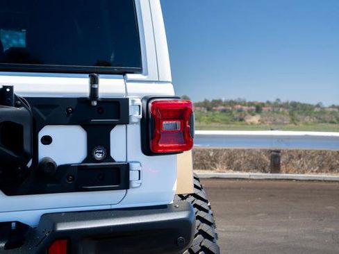 Used 2024 Jeep Wrangler Unlimited Rubicon 392 AWD/4WD image 15