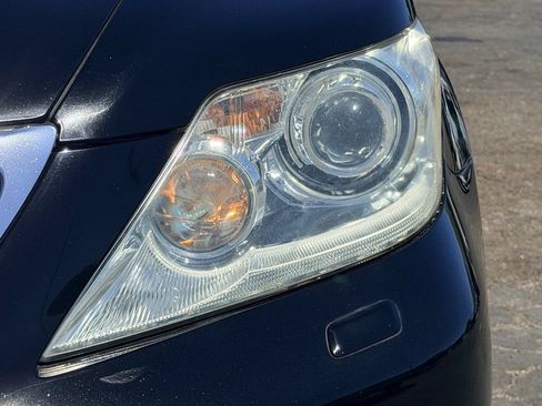 Used 2012 Lexus LS 460 L w/ Luxury Value Edition RWD image 9