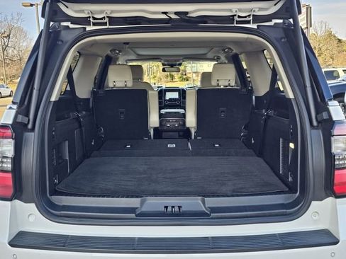 Used 2021 Ford Expedition Max Platinum image 30