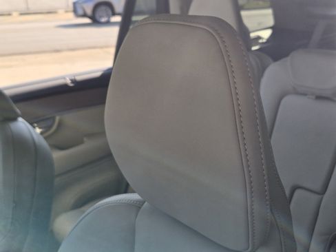 New 2026 Volvo XC90 T8 Ultra image 17