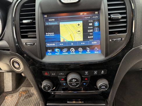 Used 2013 Chrysler 300 S image 16