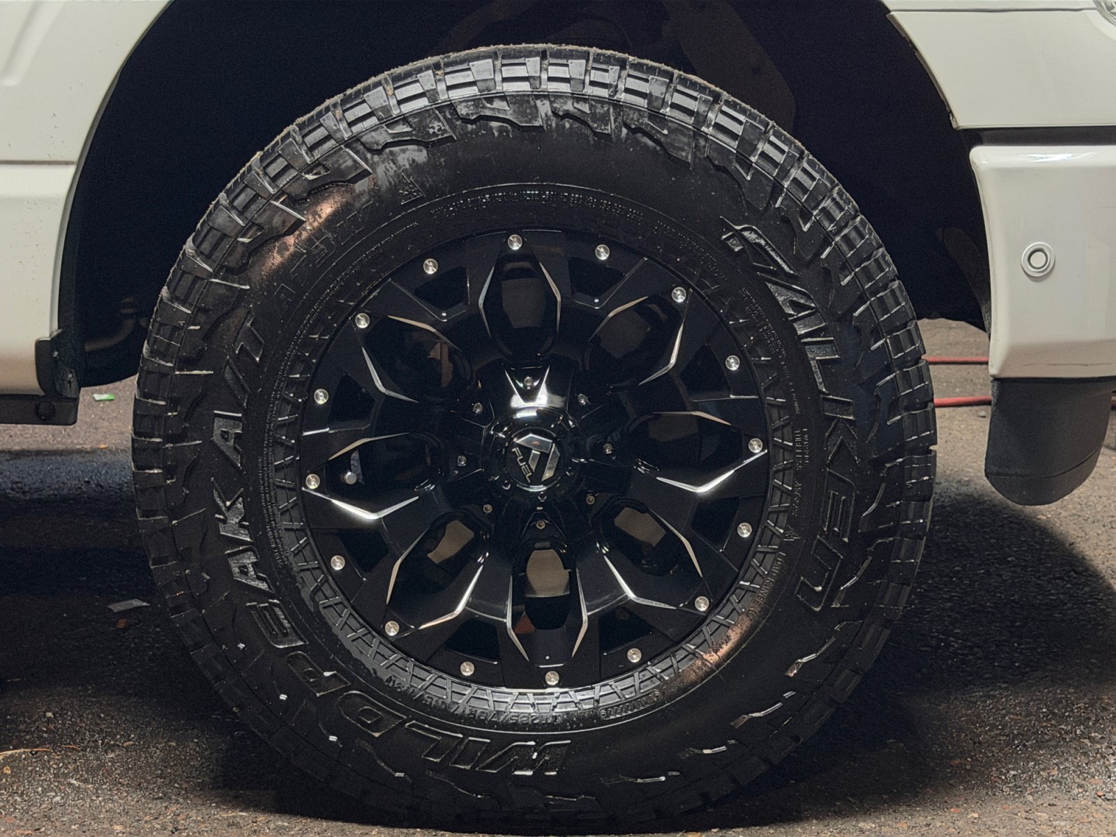 Used 2021 Ford F150 Limited AWD/4WD image 32