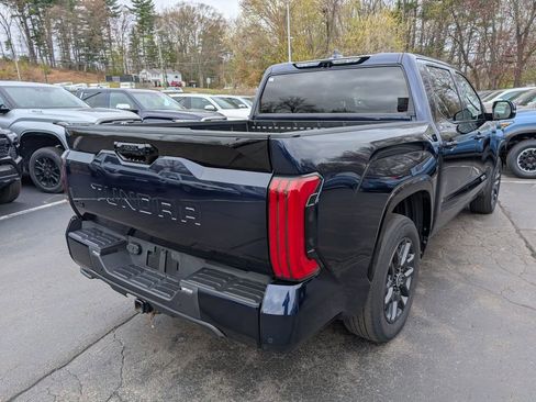 Used 2024 Toyota Tundra Platinum AWD/4WD image 8