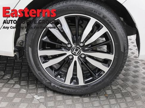 Used 2020 Honda Fit EX image 32