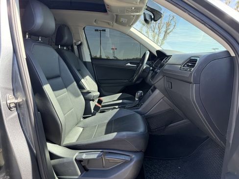 Used 2019 Volkswagen Tiguan SEL image 21