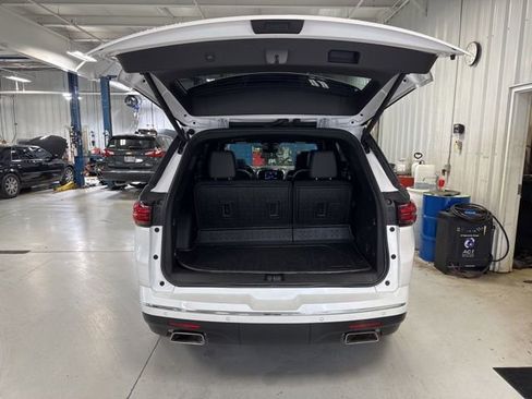 Used 2023 Chevrolet Traverse High Country w/ LPO, Floor Liner Package image 10