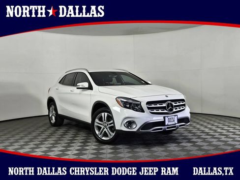 Used 2019 Mercedes-Benz GLA 250 4MATIC image 1