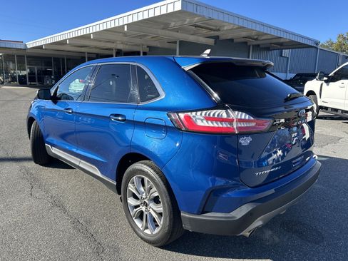 Used 2024 Ford Edge Titanium image 5