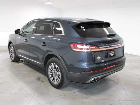 Used 2023 Lincoln Nautilus AWD w/ Premium Package image 7