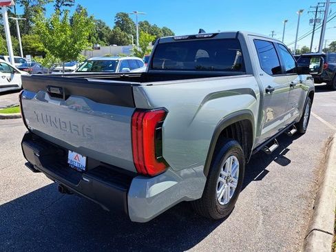 Used 2026 Toyota Tundra SR5 w/ SR5 Convenience Package AWD/4WD image 7