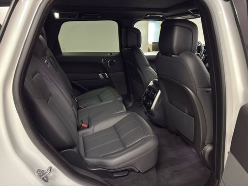 Used 2021 Land Rover Range Rover Sport HSE Dynamic image 31