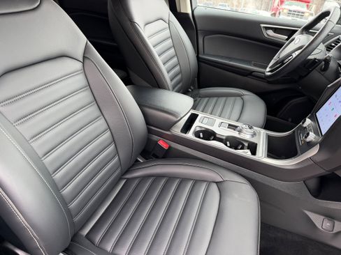 Certified 2024 Ford Edge SEL w/ Convenience Package AWD/4WD image 25