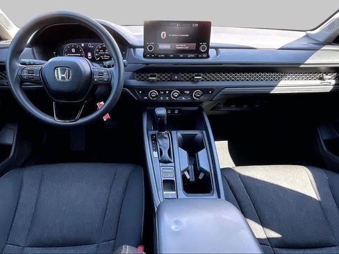 Used 2025 Honda Accord SE image 15