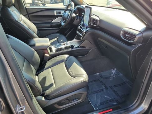 Certified 2023 Ford Explorer ST w/ Equipment Group 401A image 18