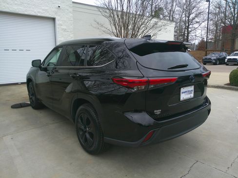 Used 2023 Toyota Highlander Bronze Edition image 51