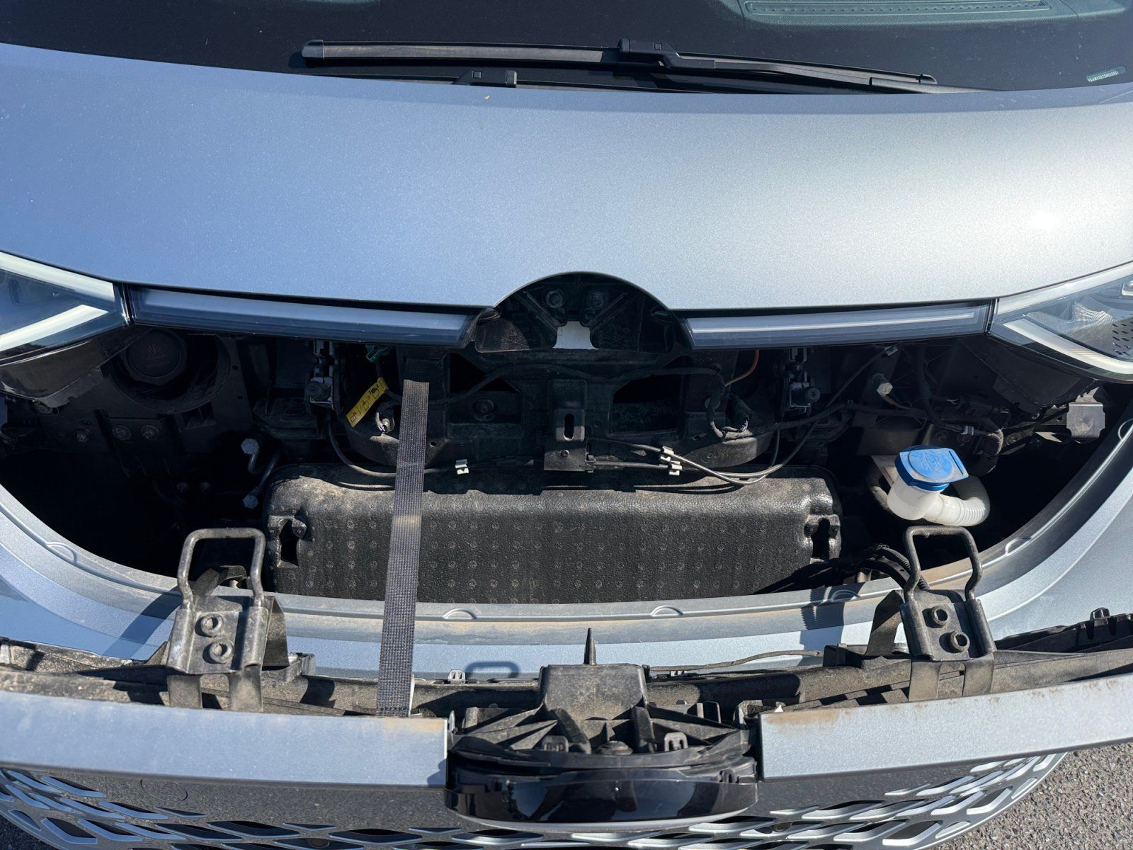 New 2025 Volkswagen ID. Buzz Pro S RWD image 20