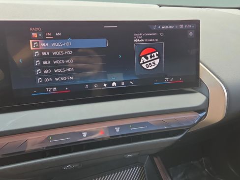 Certified 2025 BMW X3 xDrive30i w/ Convenience Package image 33