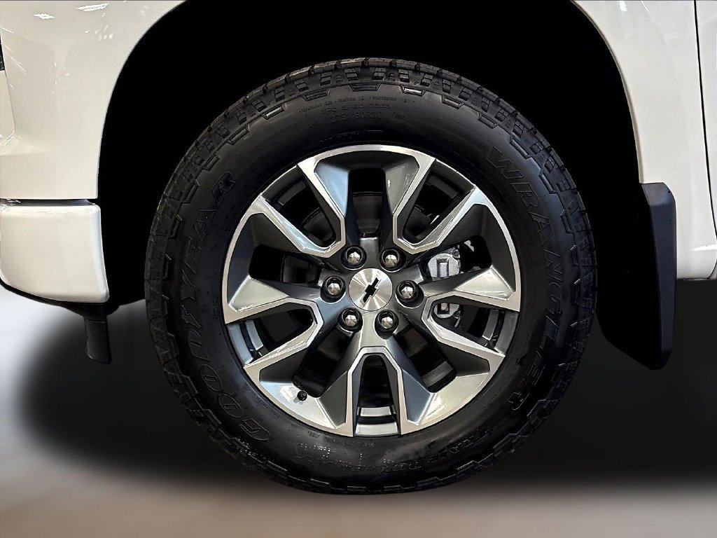 New 2026 Chevrolet Silverado 1500 RST w/ True North Edition Plus AWD/4WD image 13