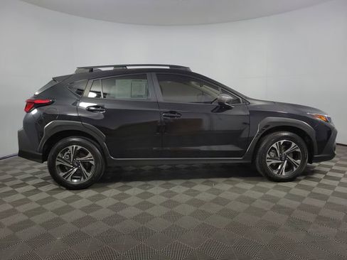 Used 2024 Subaru Crosstrek 2.0i Premium image 11