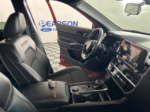Used 2024 Nissan Pathfinder Rock Creek AWD/4WD image 35