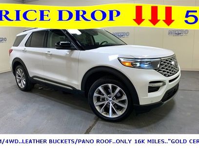 Certified 2023 Ford Explorer Platinum w/ Technology Package