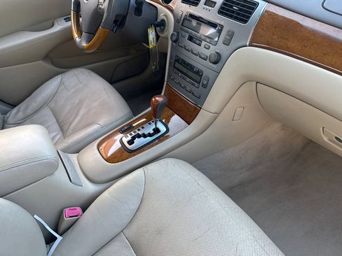 Used 2006 Lexus ES 330 image 30