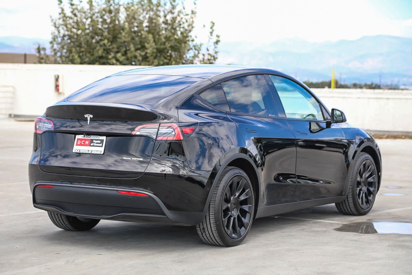 Used 2020 Tesla Model Y Long Range AWD/4WD image 5