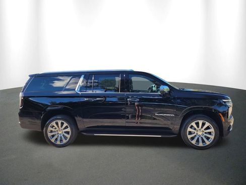 New 2026 Chevrolet Suburban Premier w/ Sun And Tow Package image 11