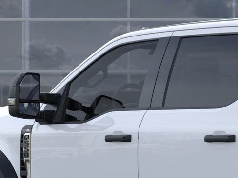 New 2025 Ford F550 4x4 Crew Cab Super Duty image 20