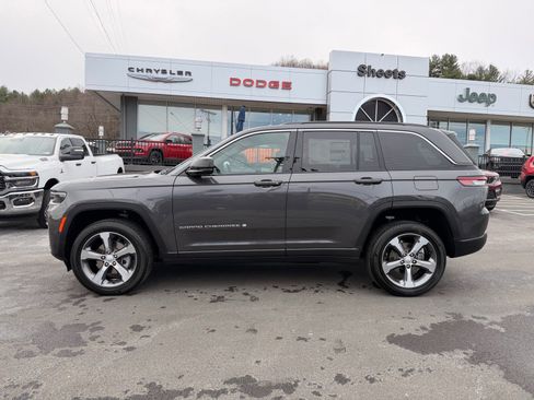 New 2026 Jeep Grand Cherokee Limited AWD/4WD image 3