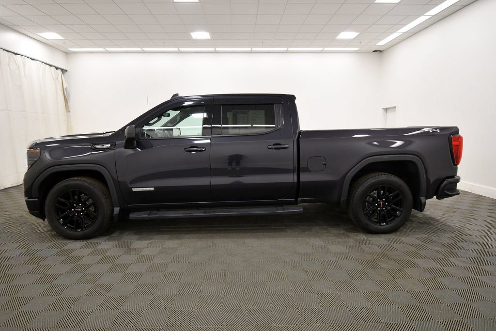 Used 2023 GMC Sierra 1500 Elevation w/ Preferred Package AWD/4WD image 4