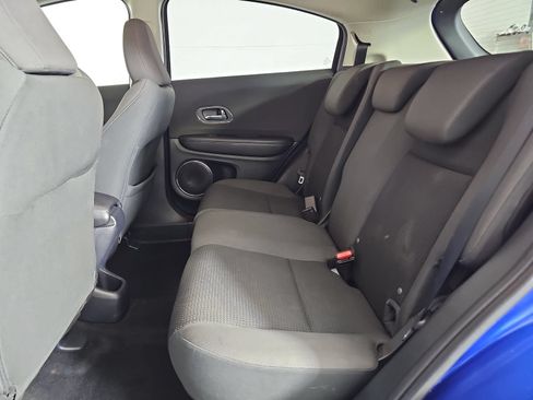 Used 2019 Honda HR-V EX image 12