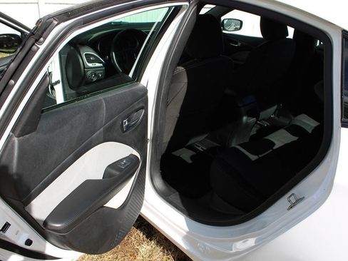 Used 2016 Dodge Dart SXT w/ Rallye Appearance Group image 23