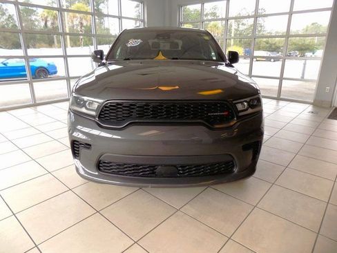 Used 2024 Dodge Durango GT image 2