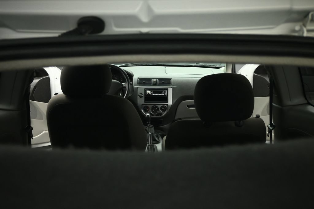 Used 2007 Ford Focus S FWD image 42