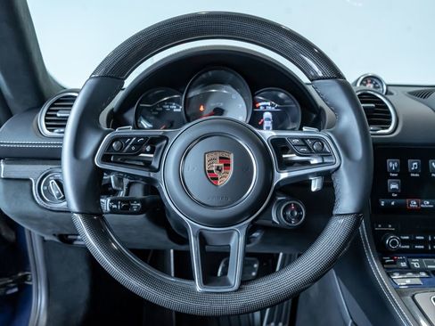 Certified 2025 Porsche 718 Cayman GTS RWD image 18