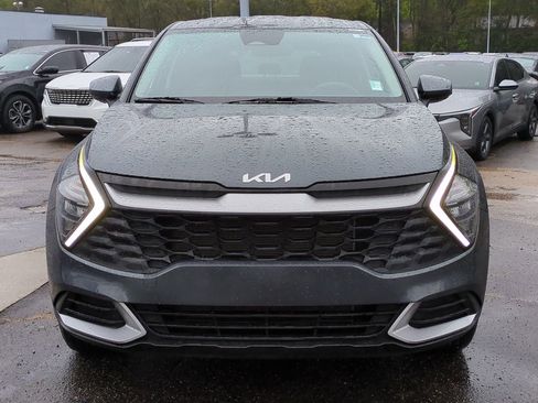 Certified 2023 Kia Sportage LX AWD/4WD image 9