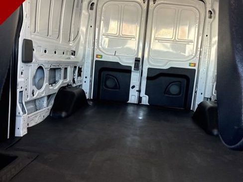 Used 2023 Ford Transit 250 Medium Roof image 21