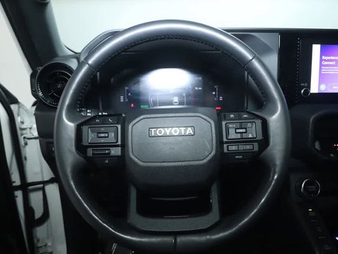 Used 2025 Toyota Land Cruiser 1958 image 21